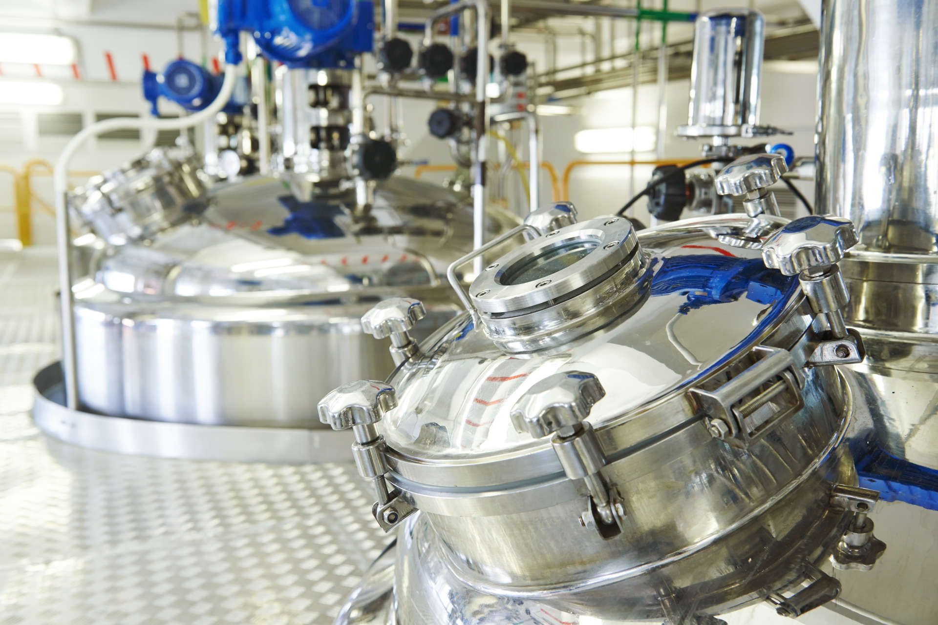 Industrie chimique et pharmaceutique Limiter le risque chimique et améliorer la qualité de l’air sur les sites industriels